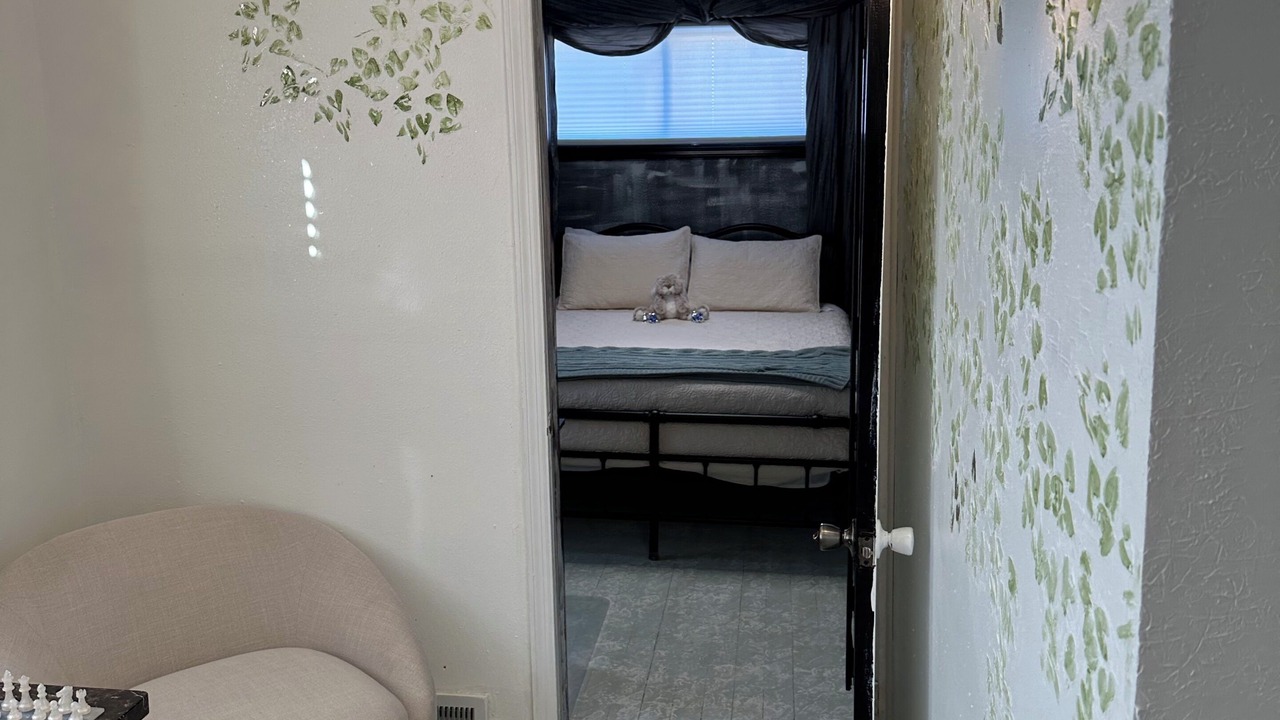 Photo of Bedroom in Dickinson