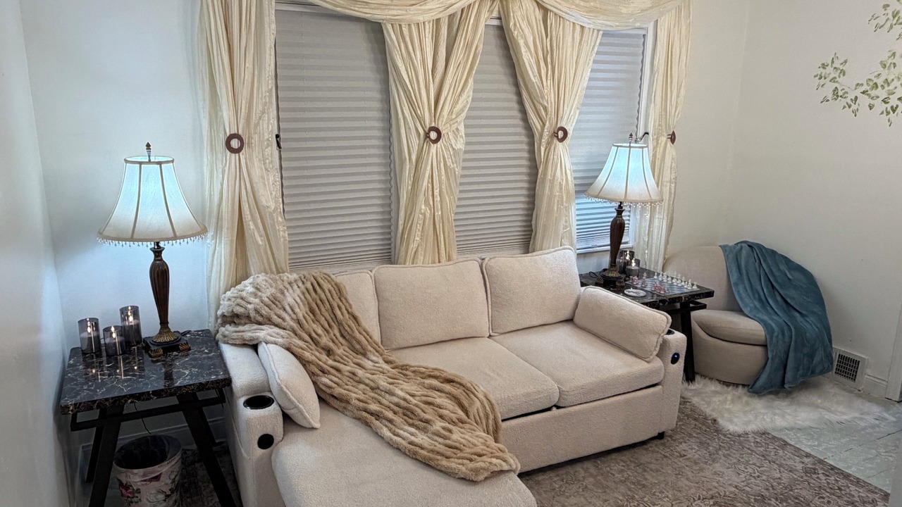 Photo of Livingroom in Dickinson