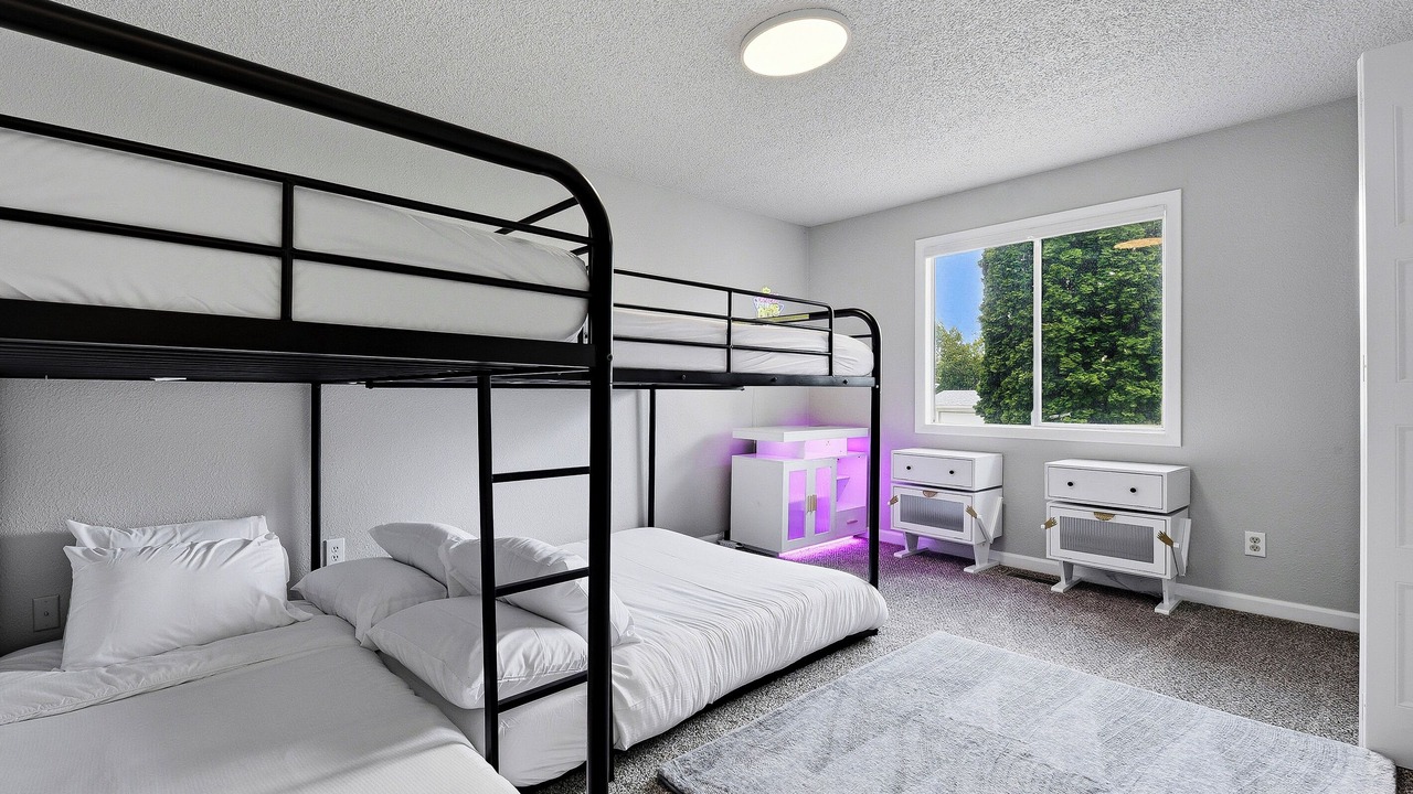 Photo of Bedroom in West Valley