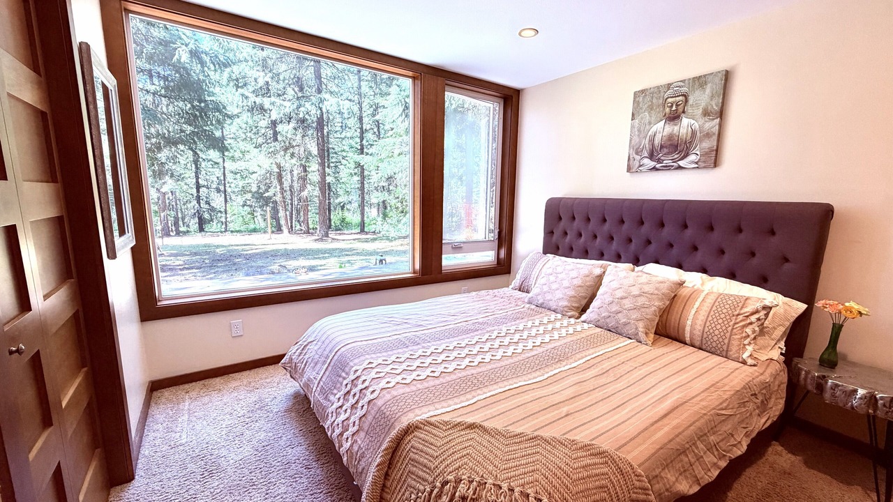 Photo of Bedroom in White Salmon