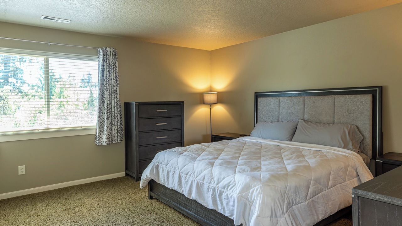 Photo of Bedroom in Starcrest
