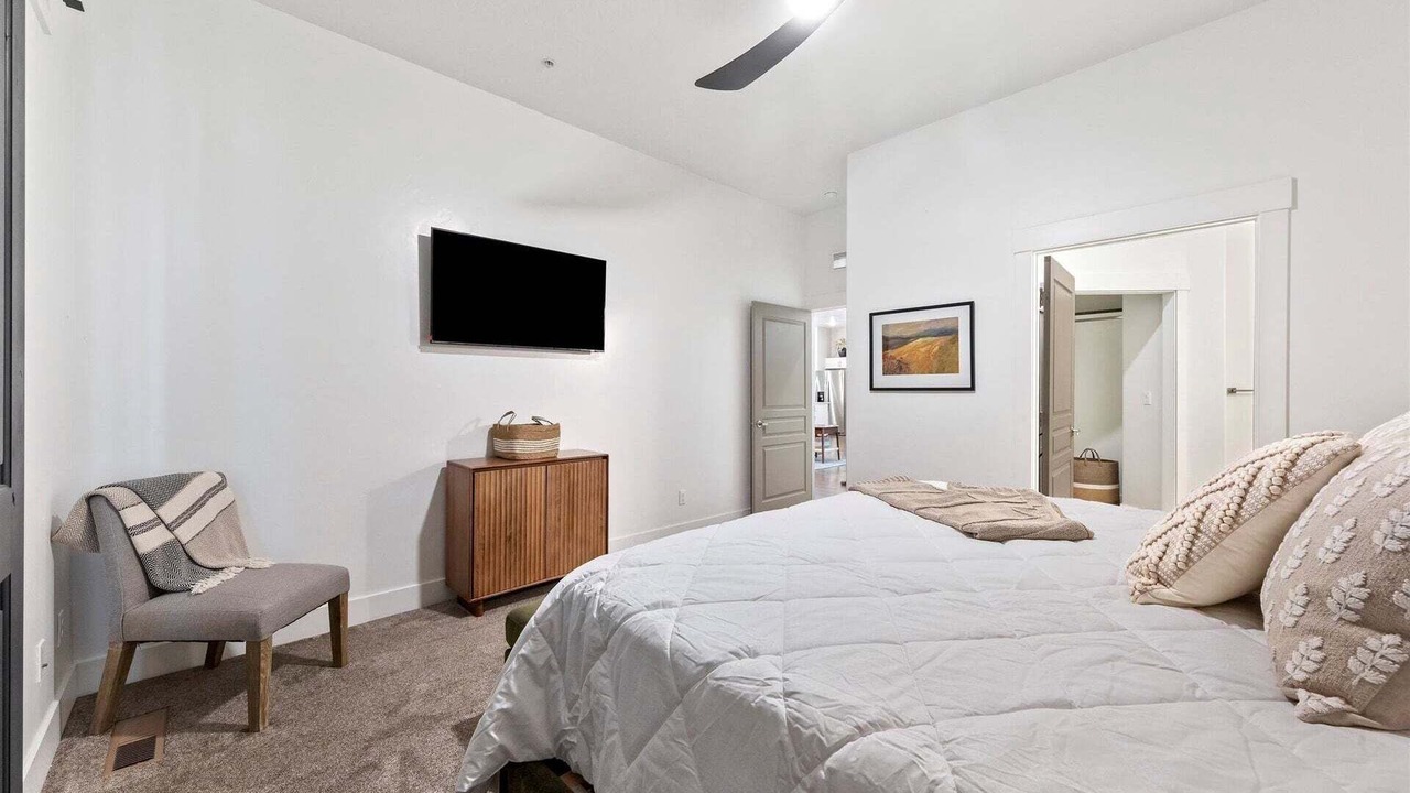 Photo of Bedroom in Downtown Boise