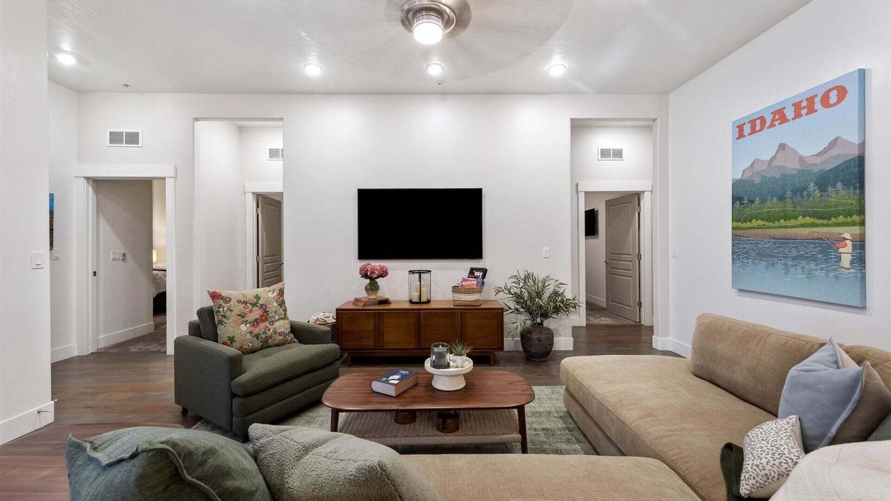 Photo of Livingroom in Downtown Boise