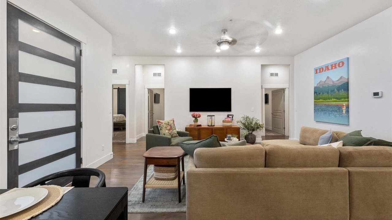 Photo of Livingroom in Downtown Boise