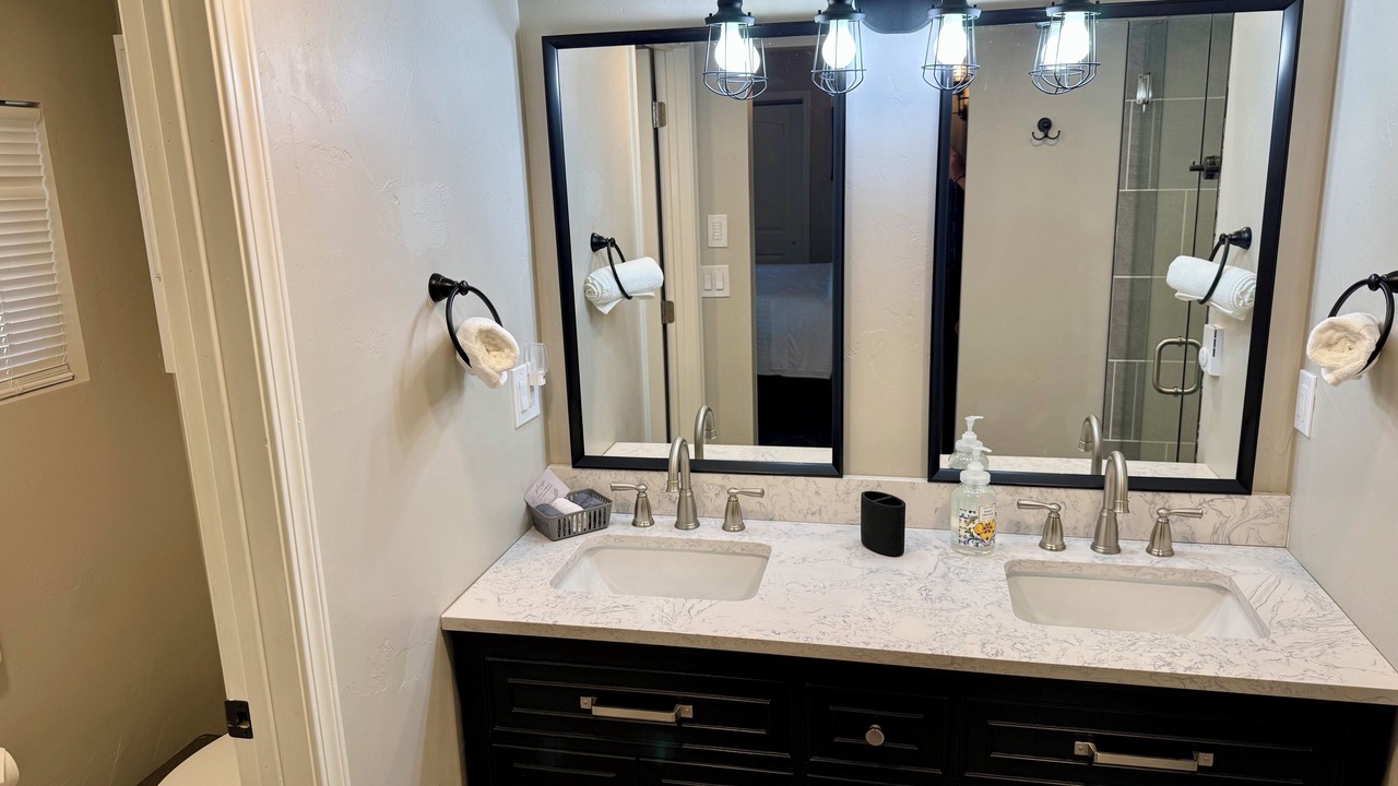 Photo of Bathroom in Finley Point