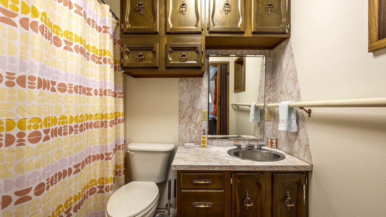 Photo of Bathroom in Underwood