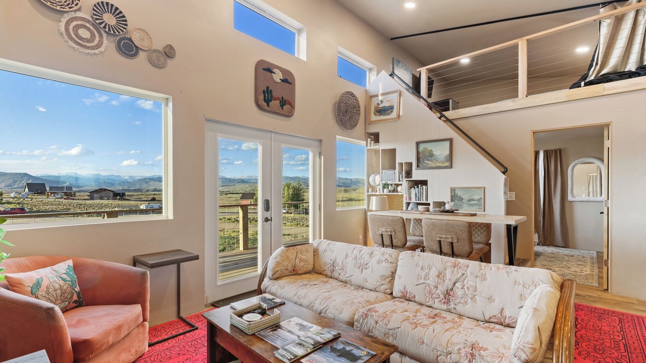 Photo of Livingroom in Pinedale