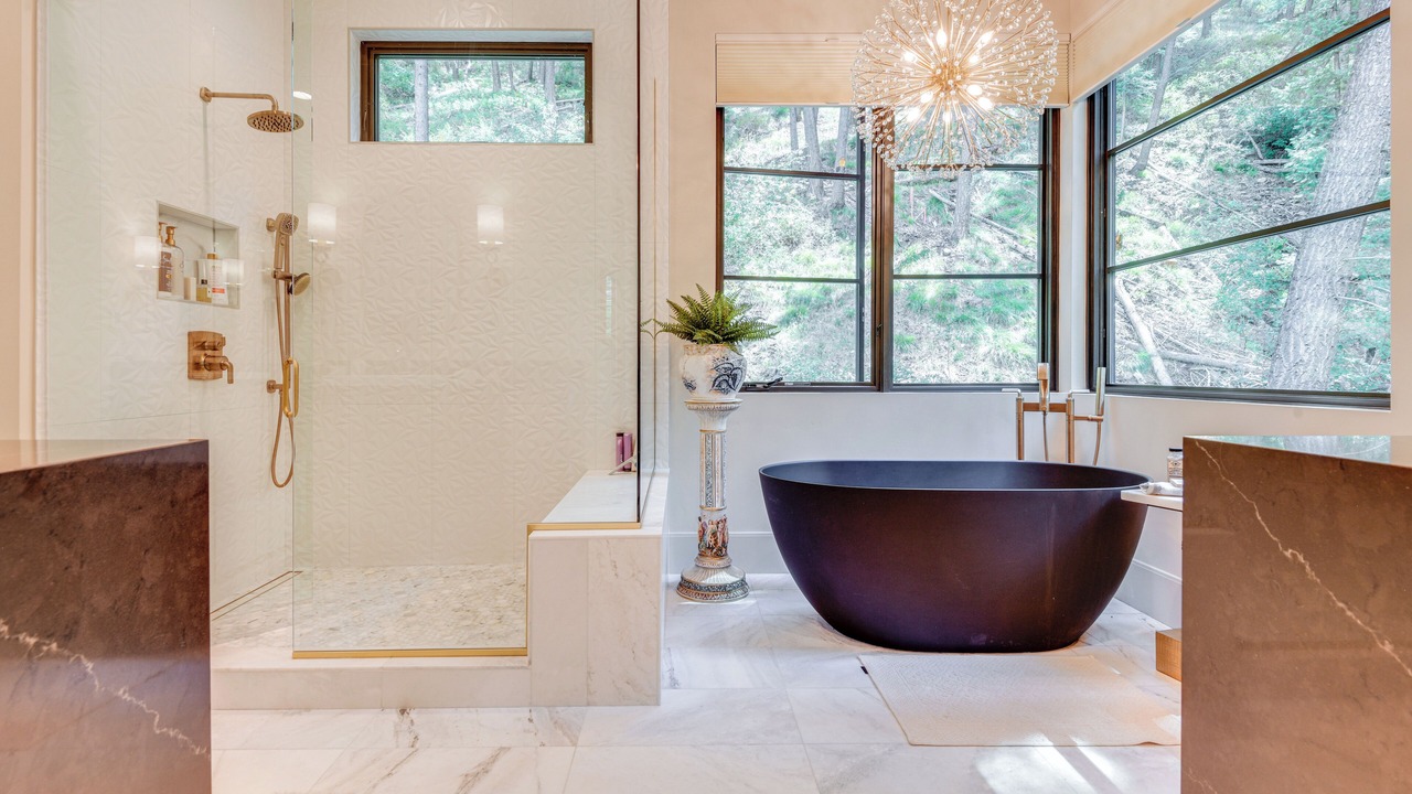 Photo of Bathroom in Warm Springs
