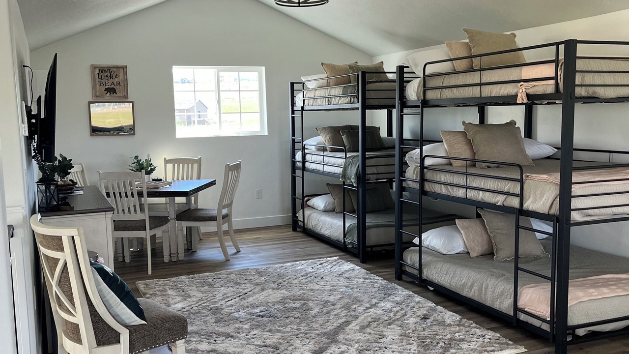 Photo of Bedroom in Sweetwater