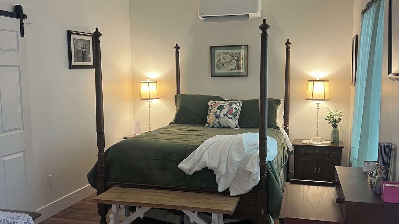 Photo of Bedroom in Nampa