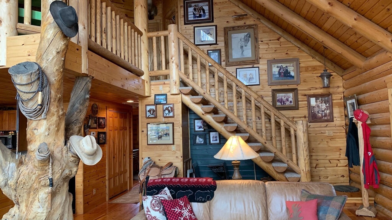 Photo of Livingroom in Denio Junction