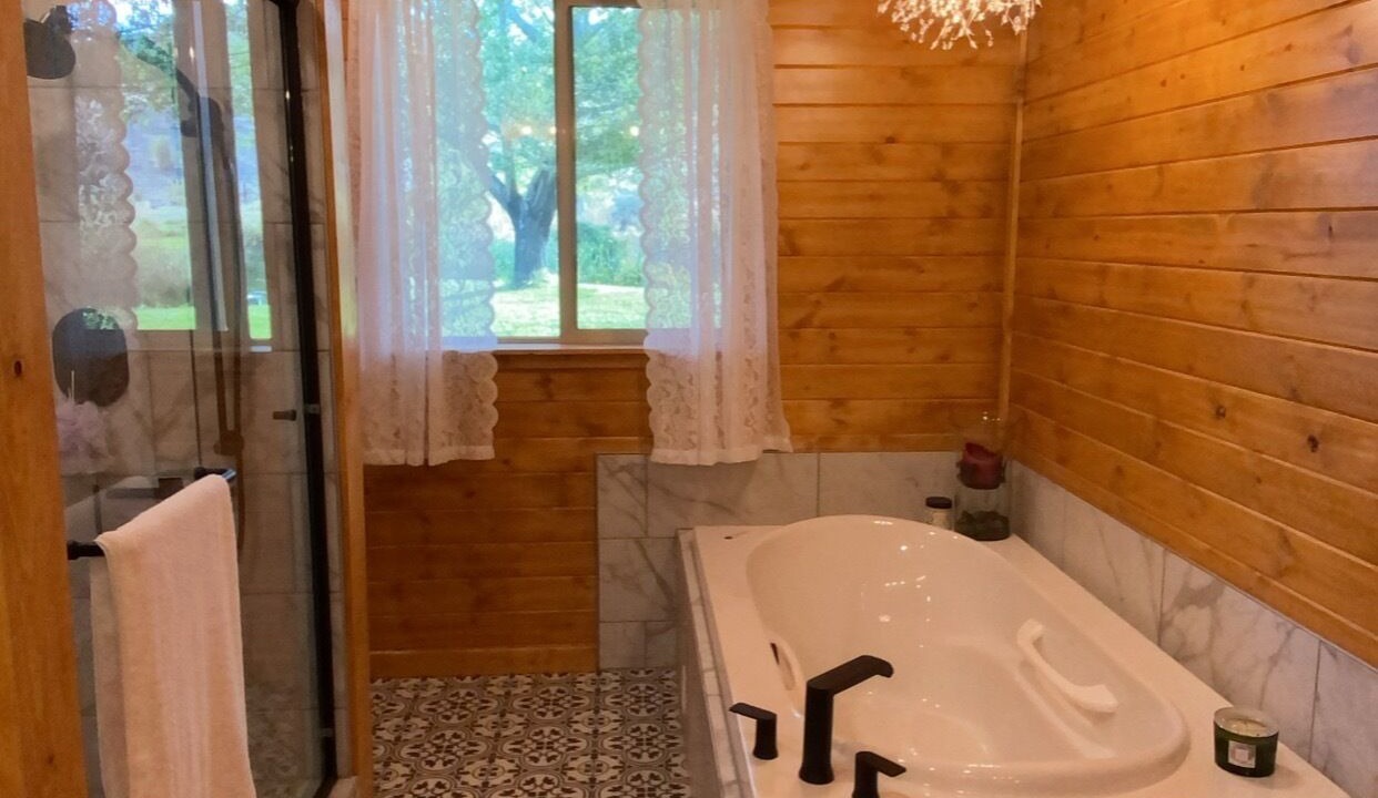 Photo of Bathroom in Denio Junction
