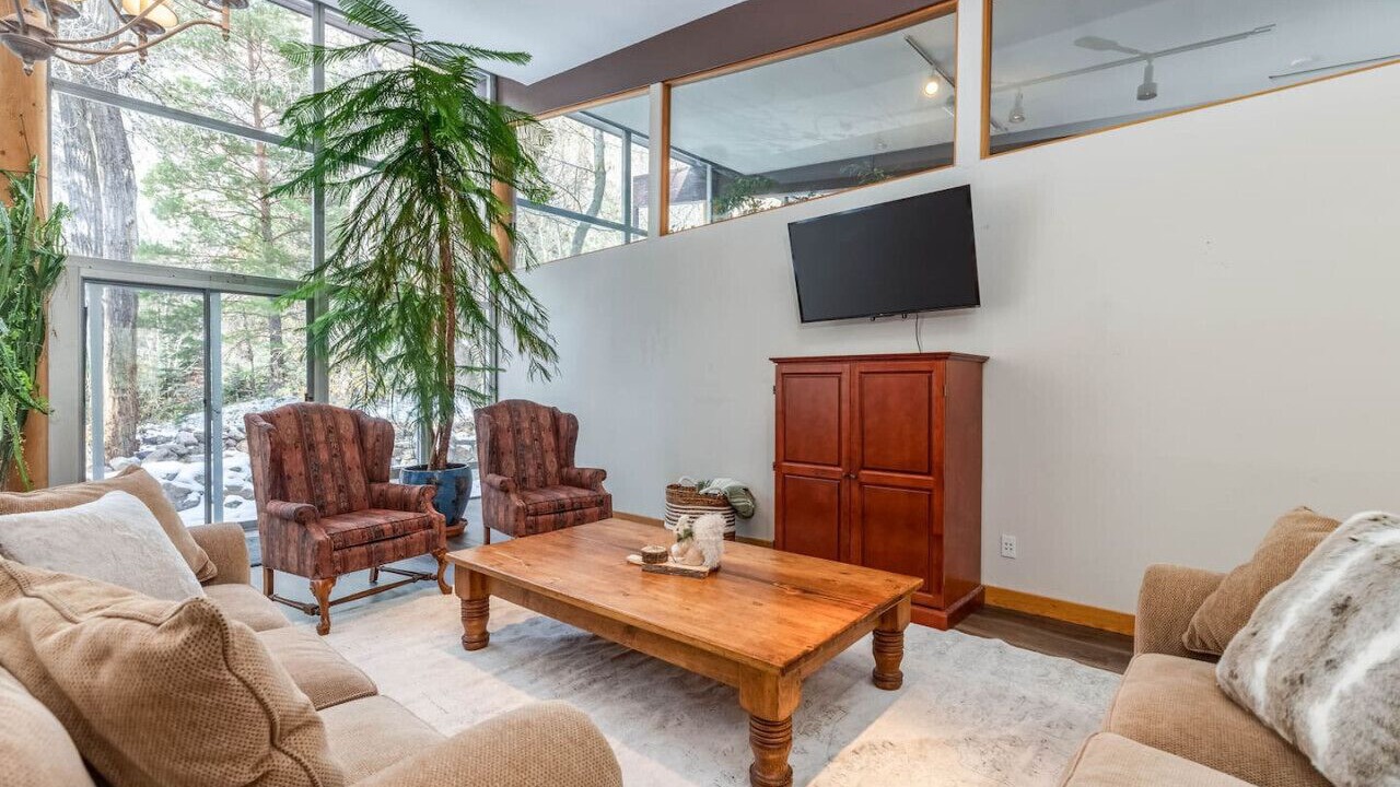 Photo of Livingroom in Snowbird