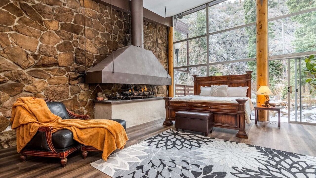 Photo of Livingroom in Snowbird