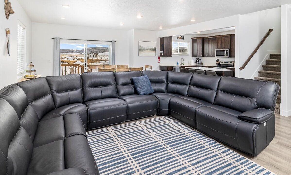 Photo of Livingroom in Sweetwater