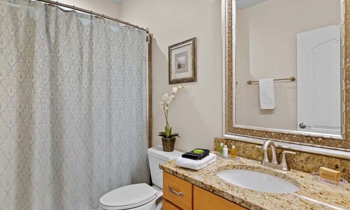 Photo of Bathroom in Leavenworth