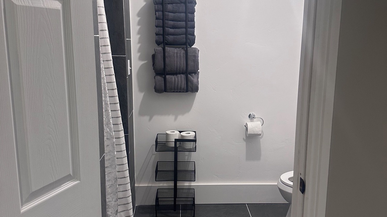 Photo of Bathroom in Erda