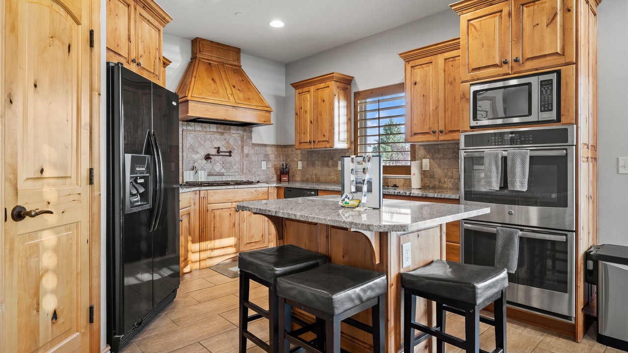 Photo of Kitchen in Wolf Creek