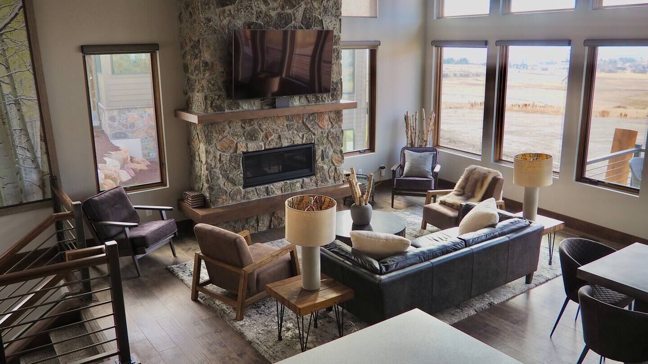 Photo of Livingroom in Eden