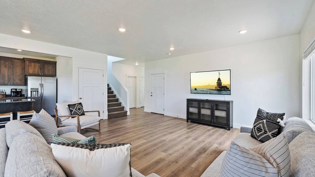 Photo of Livingroom in Sweetwater