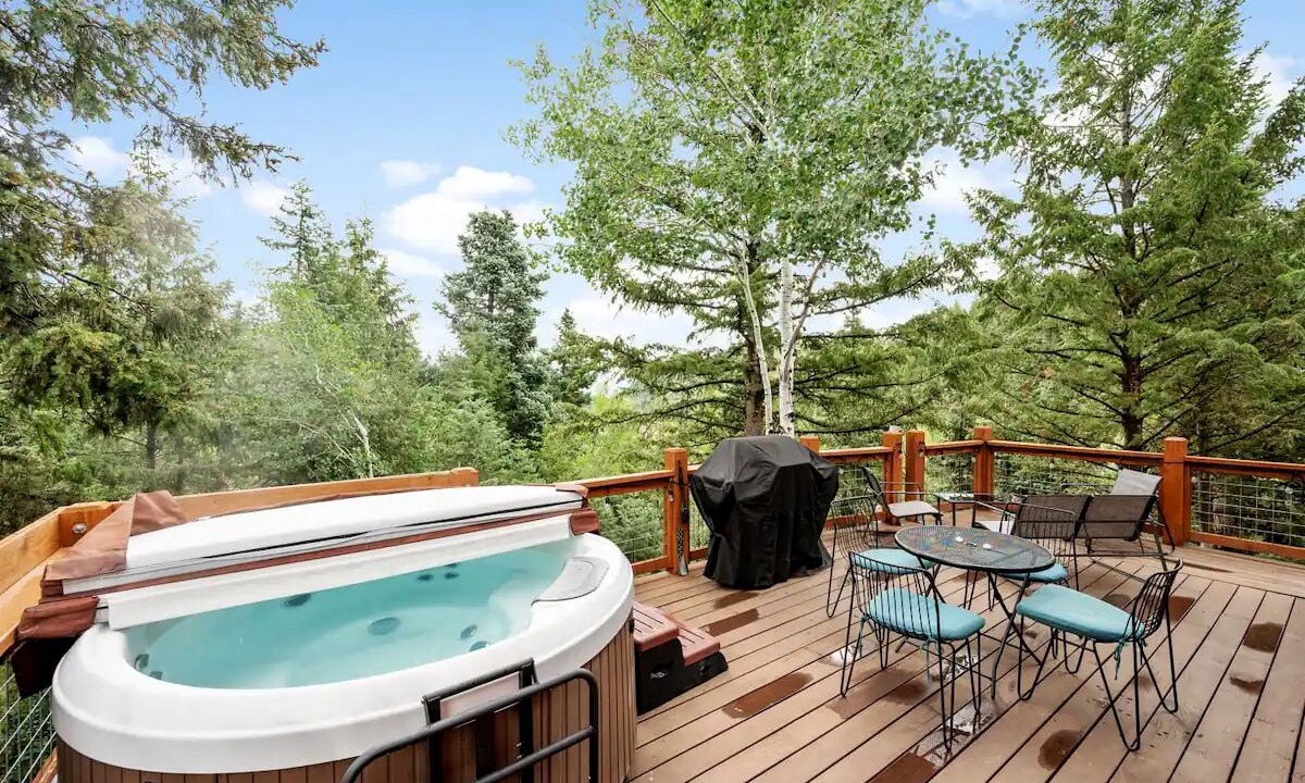 Photo of Patio Balcony in Summit Park