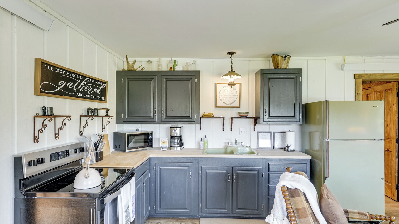 Photo of Kitchen in Game Creek