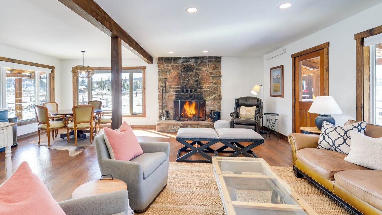 Photo of Bedroom in Game Creek