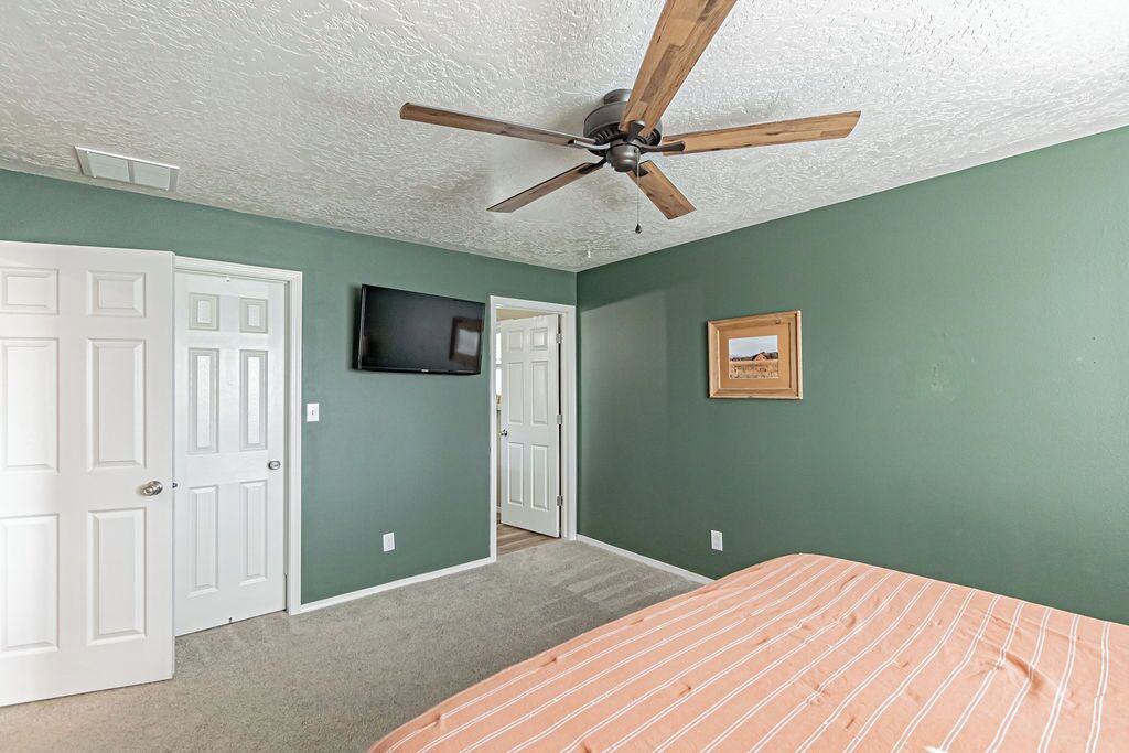 Photo of Bedroom in Rigby