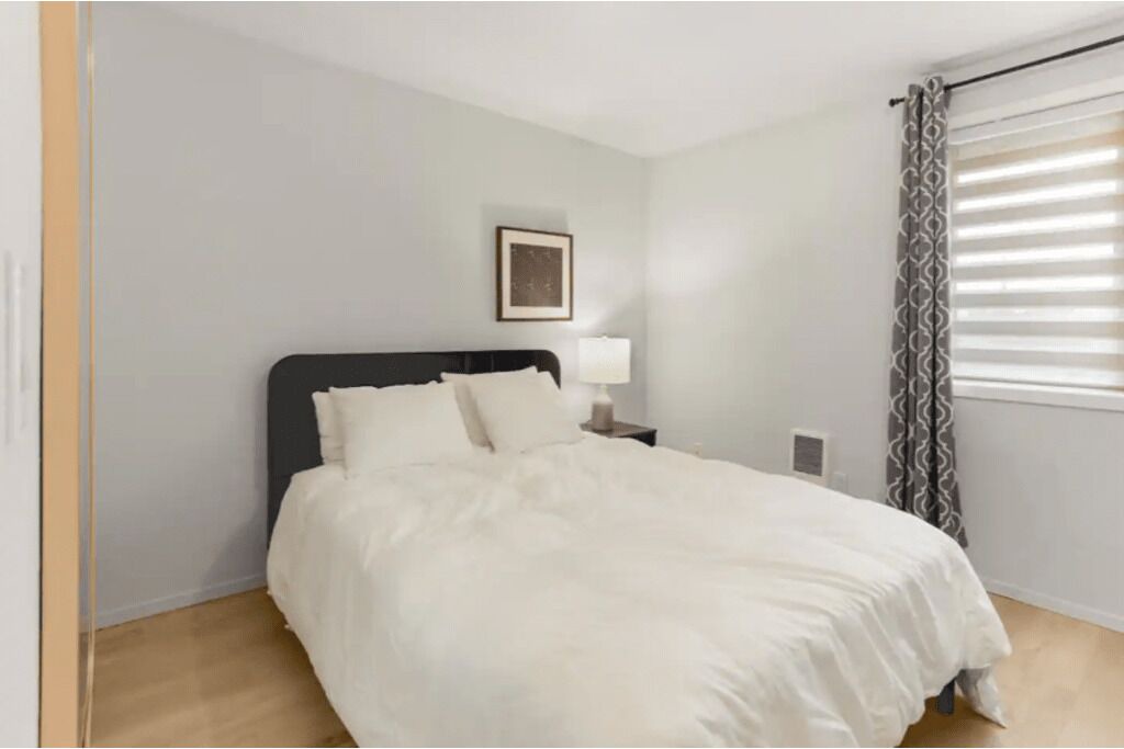 Photo of Bedroom in Inglewood-Finn Hill