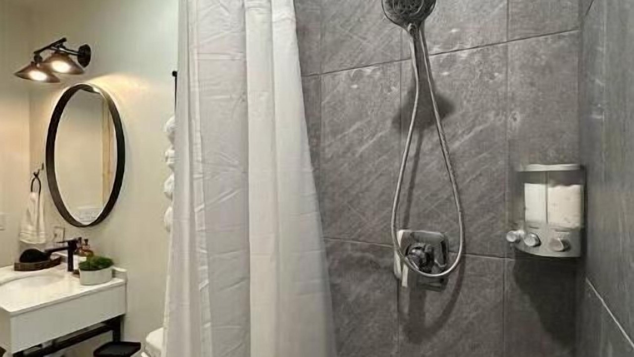 Photo of Bathroom in Lava Hot Springs