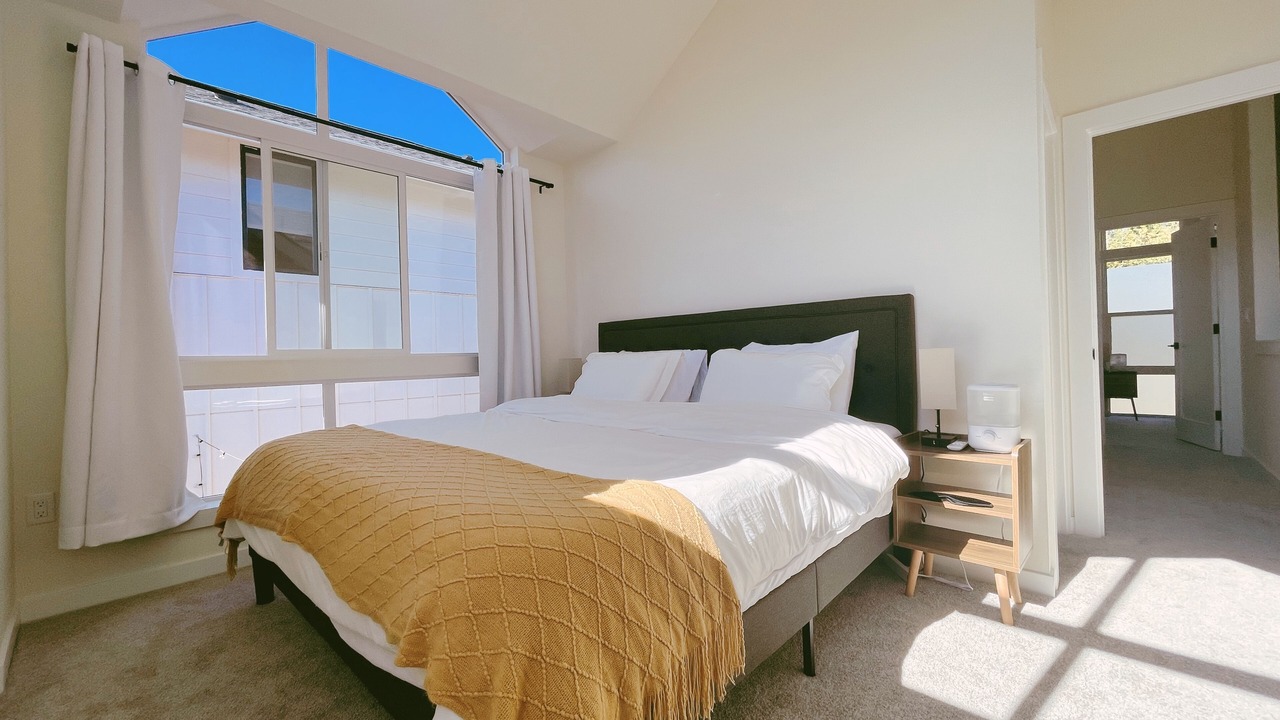 Photo of Bedroom in Judkins Park