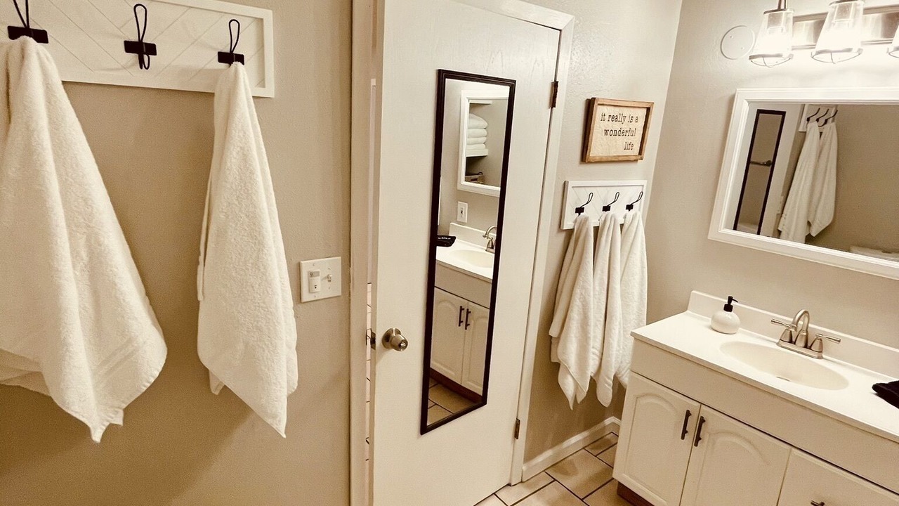 Photo of Bathroom in Ucon