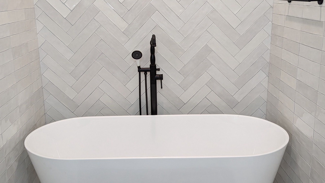 Photo of Bathroom in Harbor Village