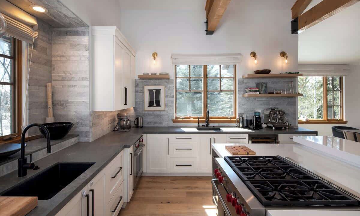 Photo of Kitchen in Elkhorn Village