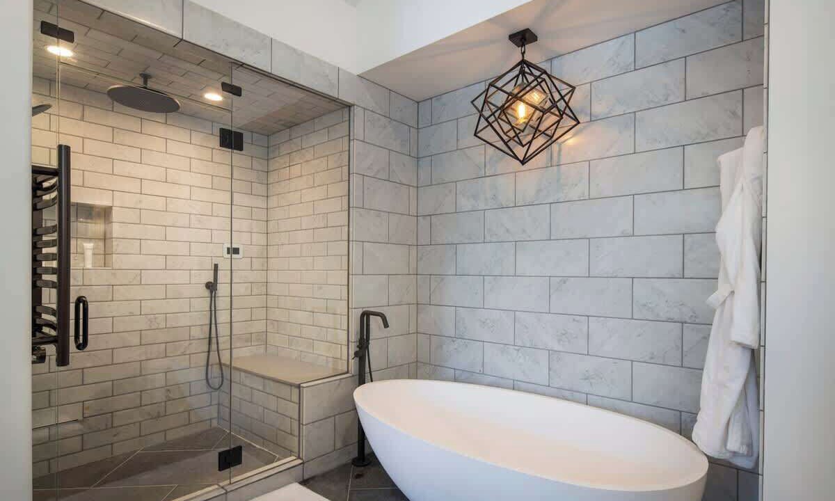 Photo of Bathroom in Elkhorn Village