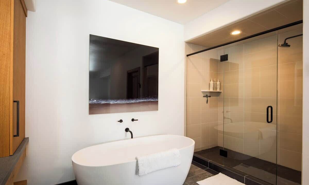 Photo of Bathroom in Elkhorn Village