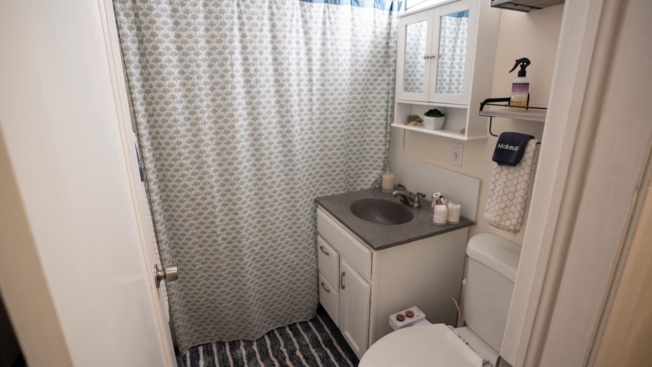 Photo of Bathroom in Glendale