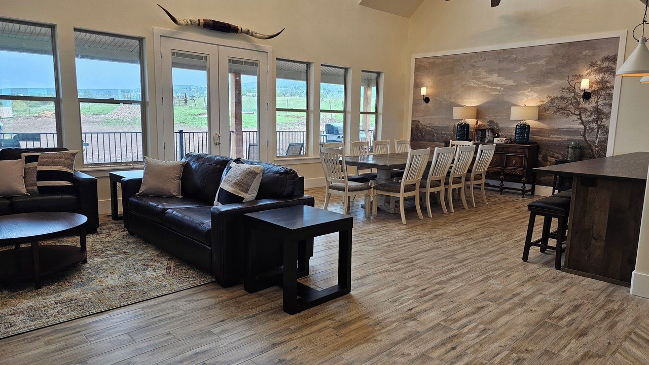 Photo of Bedroom in Sweetwater