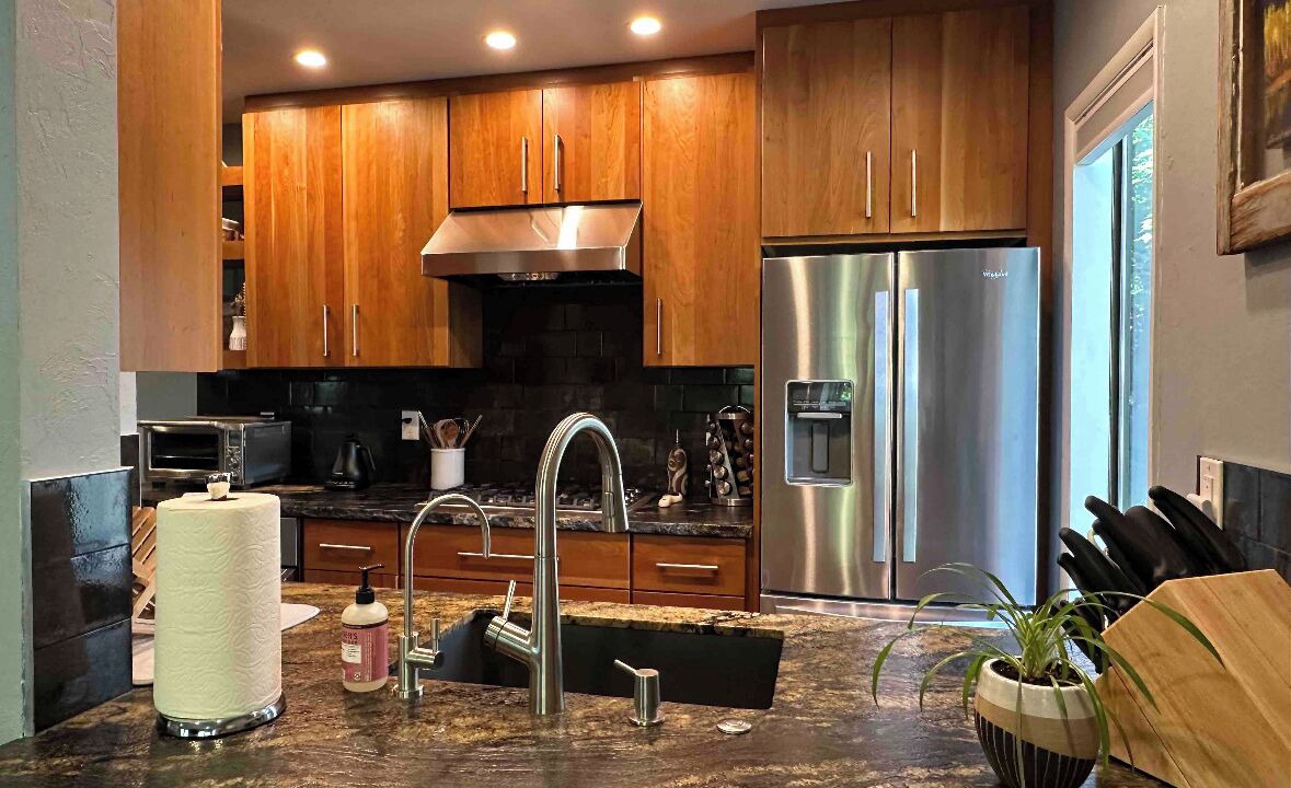 Photo of Kitchen in Warm Springs