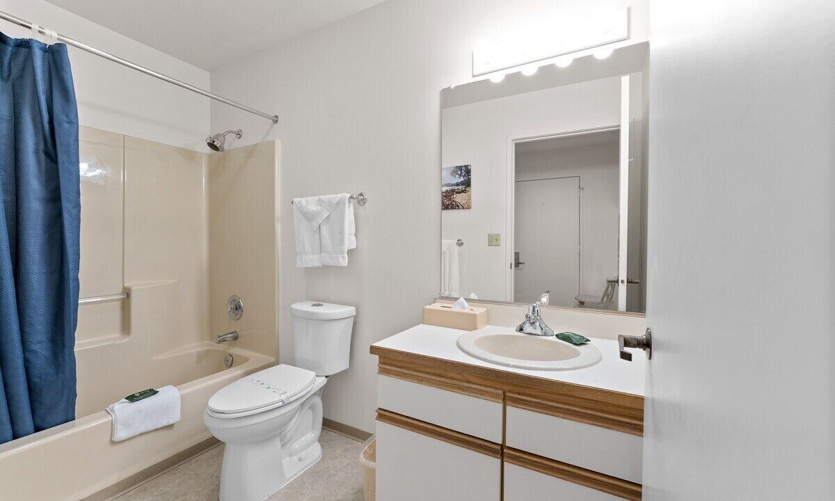 Photo of Bathroom in Wapato Point