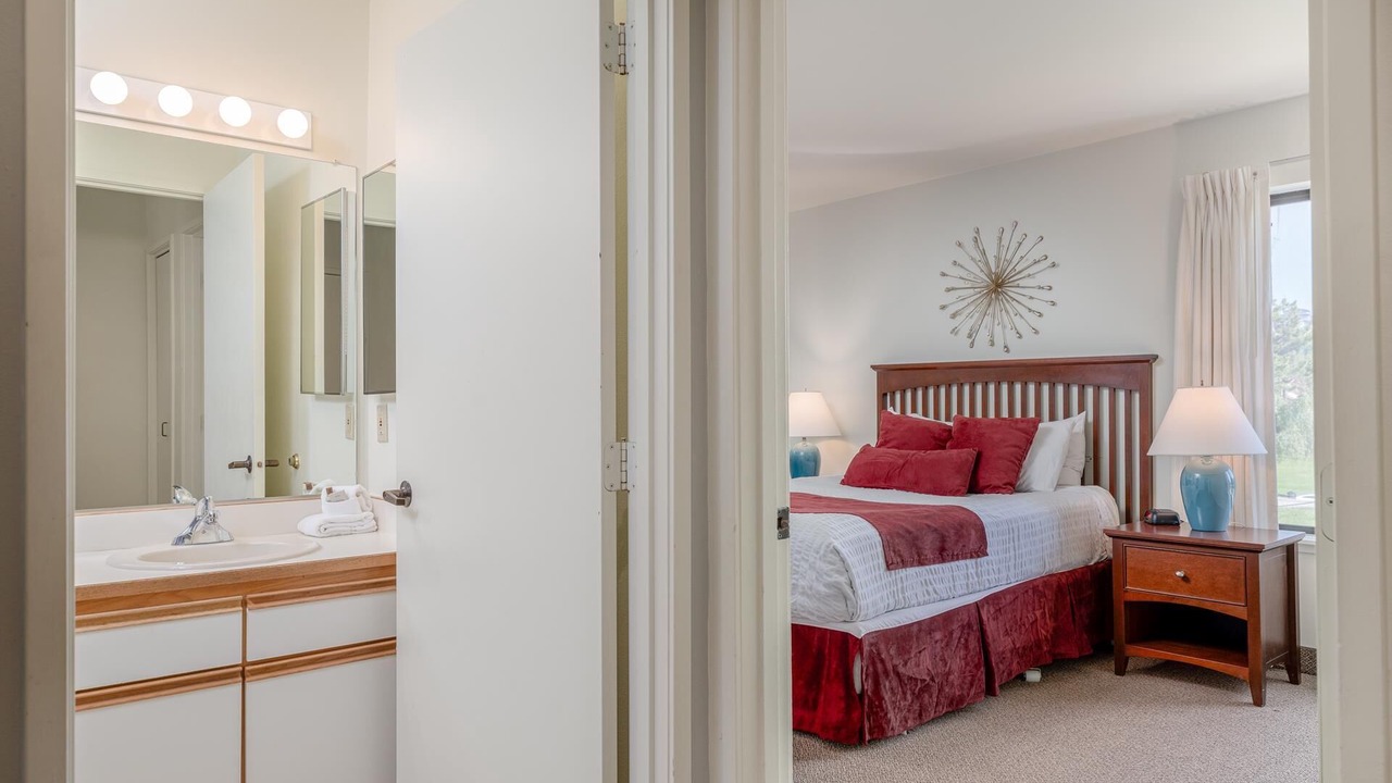 Photo of Bedroom in Wapato Point