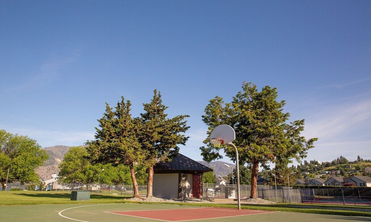 Photo of Others in Wapato Point