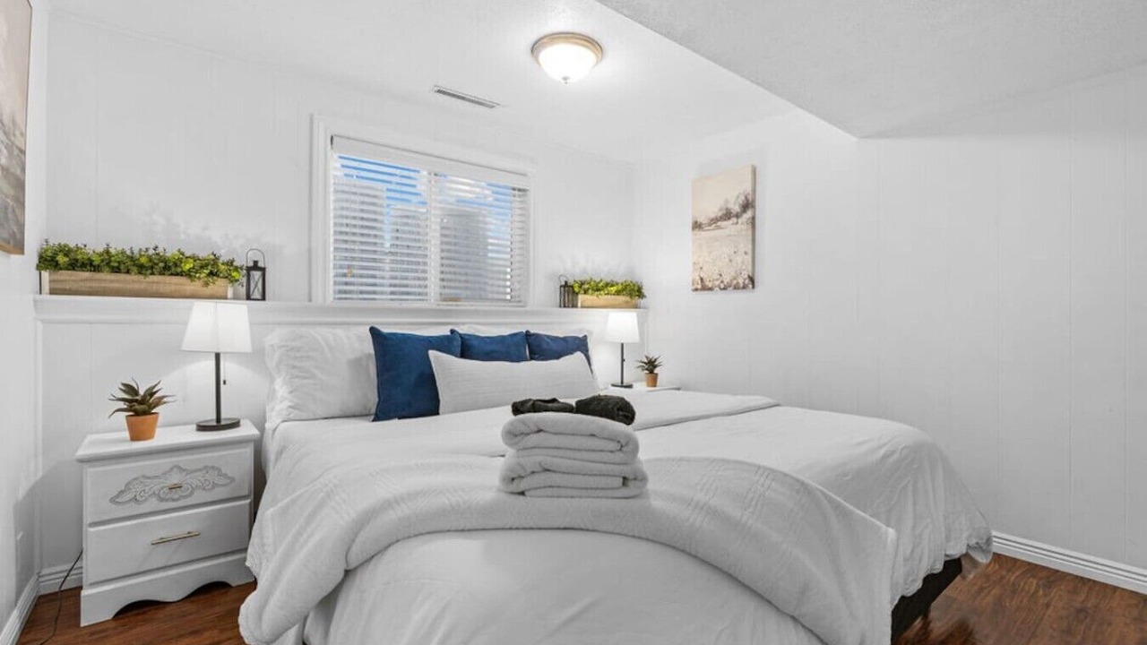 Photo of Bedroom in Kearns