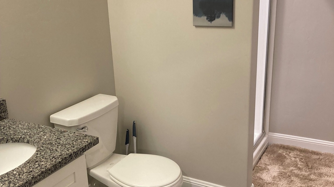 Photo of Bathroom in Garden City