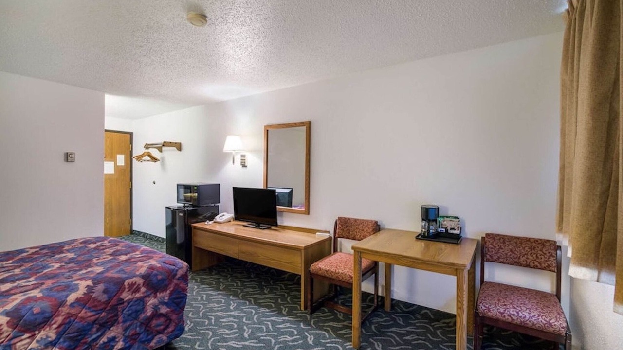 Photo of Bedroom in Medora
