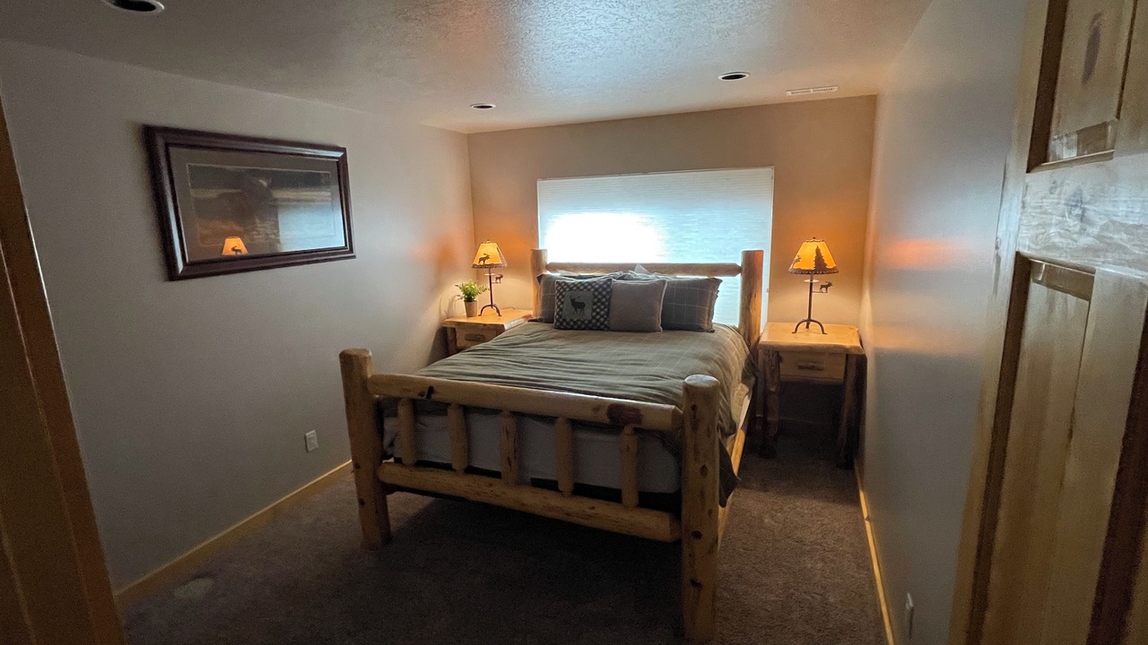 Photo of Bedroom in Harbor Village