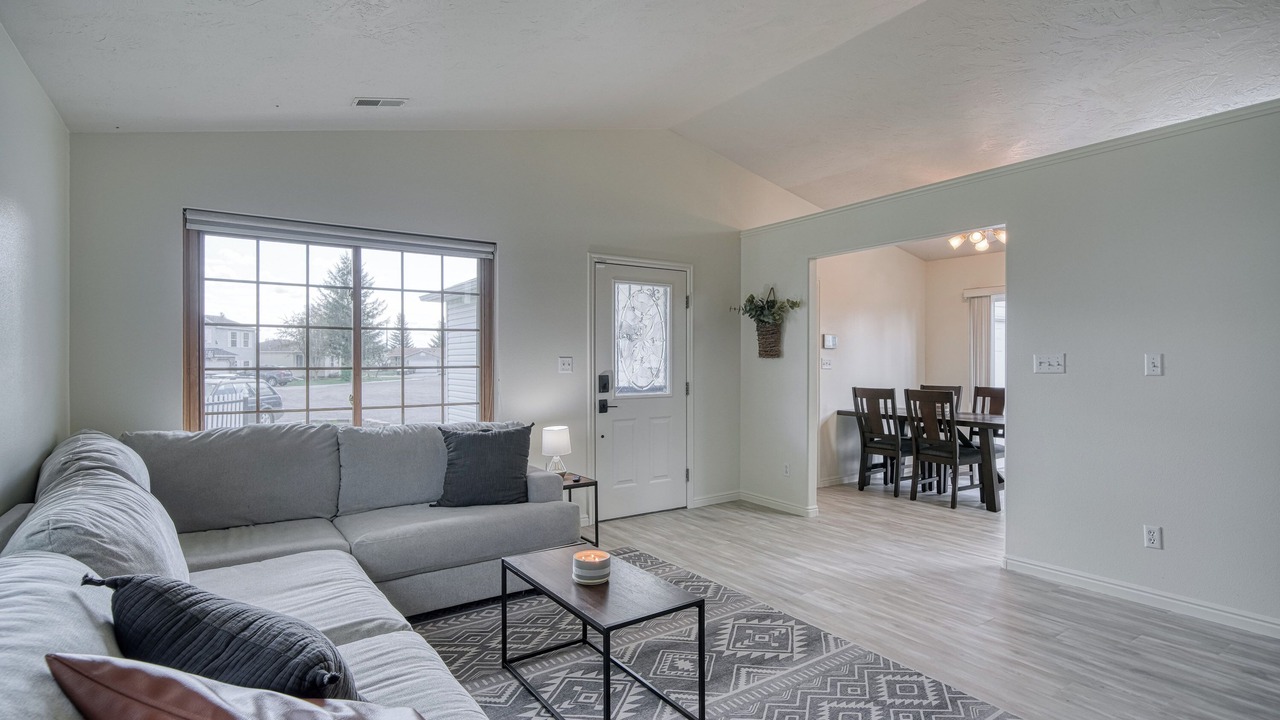 Photo of Livingroom in Idaho Falls