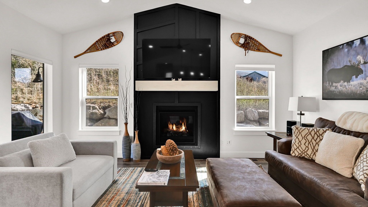 Photo of Livingroom in Wolf Creek
