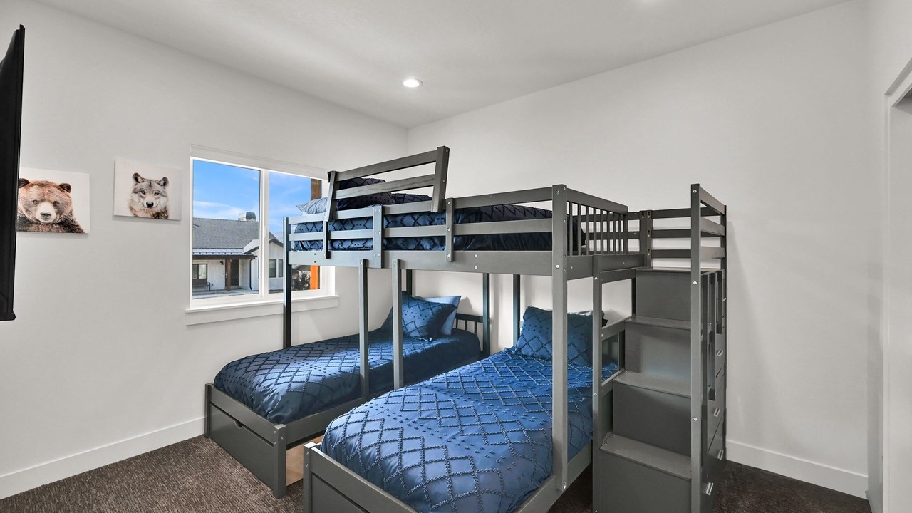 Photo of Bedroom in Wolf Creek