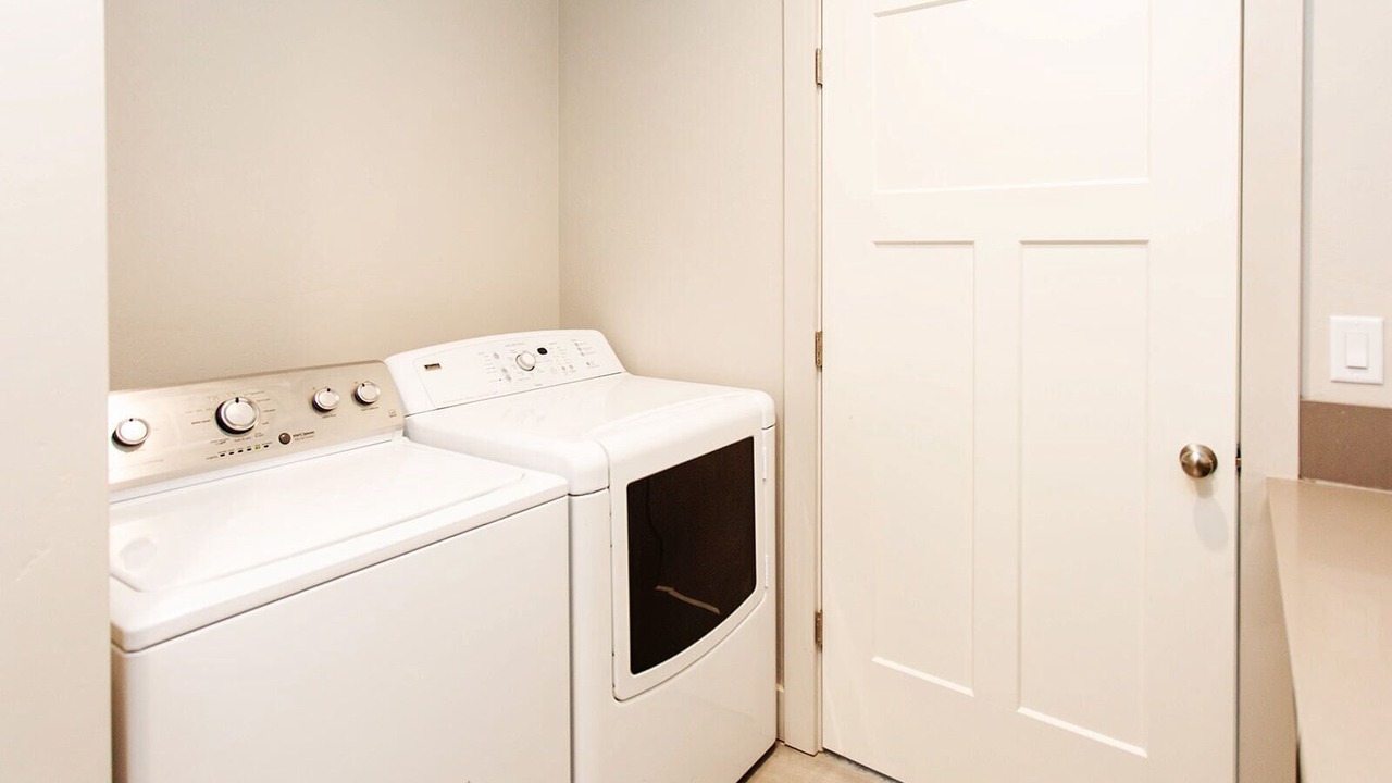 Photo of Bedroom in Kimberly